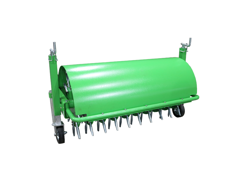 Avant Mini Loader用コアエアレーターで芝生の手入れを革新しましょう
