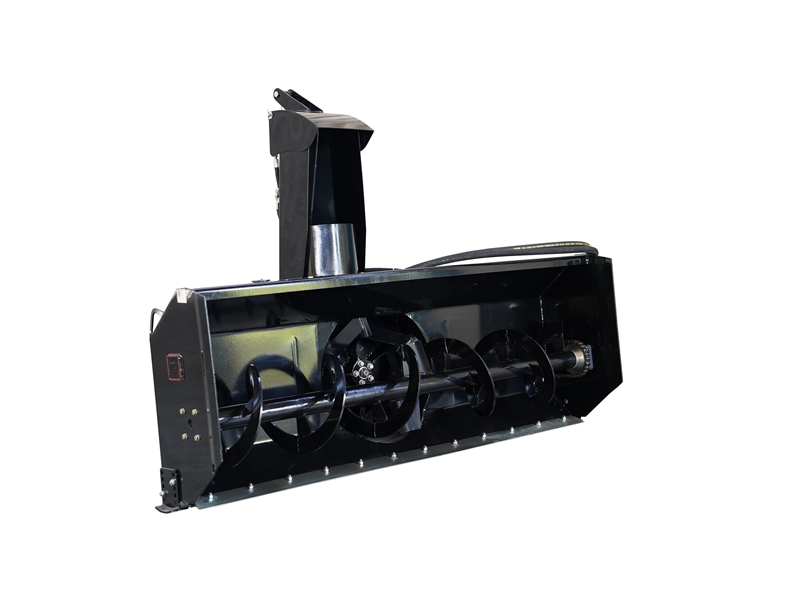 冬の準備：スキッドステア油圧式除雪機 - 投げる力と耐久性に優れた設計