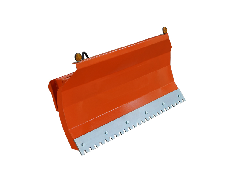 ミニスキッドステア油圧式スノーブレードであらゆる地形を制覇